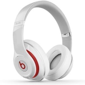 Beats by Dr. DreT Beats StudioT 2.0 FullSize with Mic3 for iPhone White