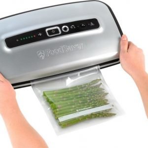 FoodSaver Vacuum Sealer FFS004X