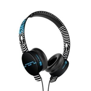 SOL REPUBLIC Tracks Steve Aoki On-ear with Mic3